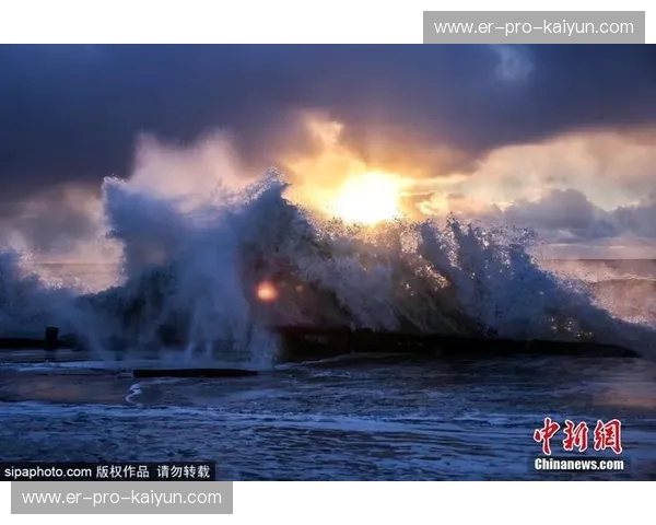 冰与火的史诗：当俄罗斯红星撞击爱琴海的蓝色巨浪